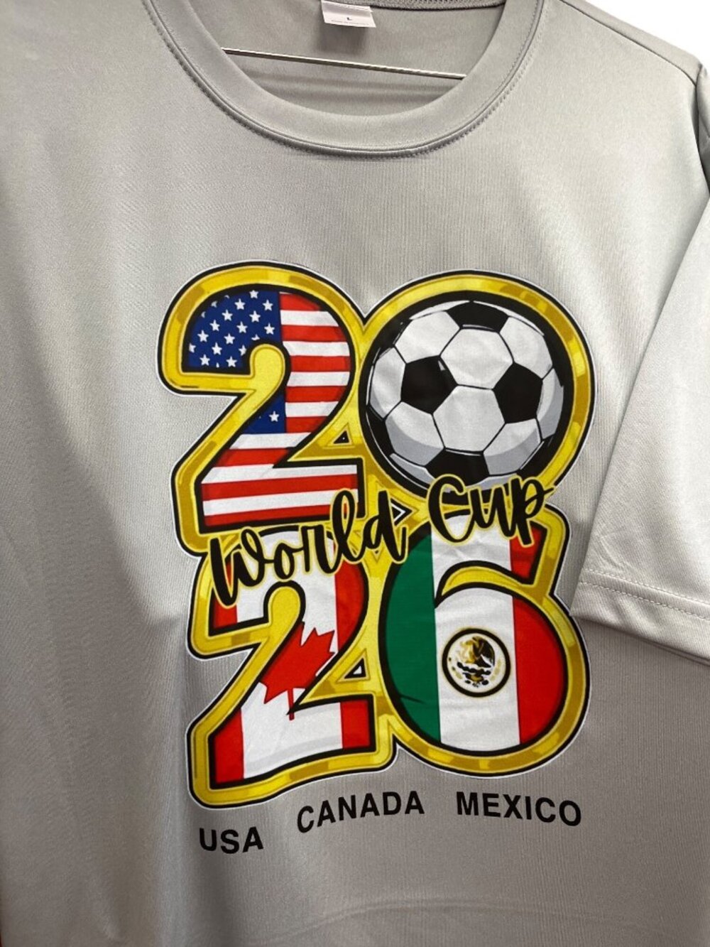 Sport Tek mens gray hand made graphic World Cup Shirt Sz L SKU 10-256